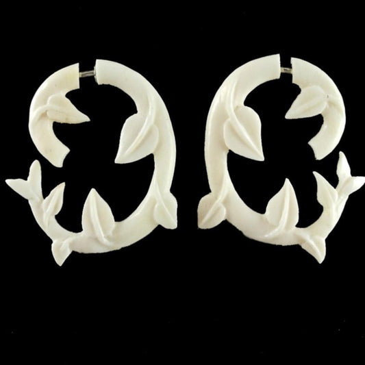 Buffalo bone Tribal Earrings | Fake Gauges :|: Ivy, white. Faux Gauges. Bone Jewelry. | Tribal Earrings