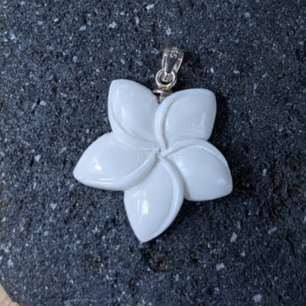 Buffalo bone Flower Necklace | Hawaiian flower necklace