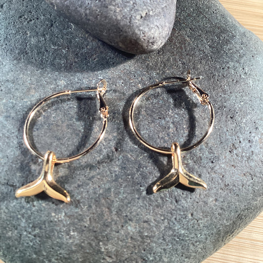 22k Hoop Earrings | Hoop earrings with gold whale tail charm. 22k gold stainless.