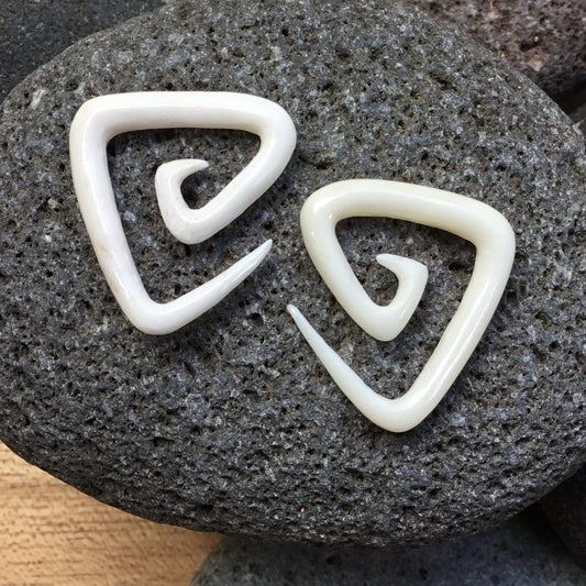 6g Tribal Body Jewelry | 6 gauge earrings, whit4e, bone.