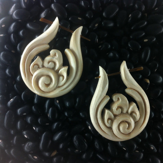 Ivorywood Carved Jewelry and Earrings | Natural Jewelry :|: Spiral Fire. Cream color. Wooden earrings.