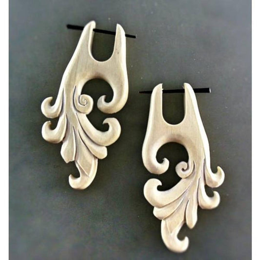 Tan Hawaiian Island Jewelry | Wood Earrings :|: Dragon Vine, Cream. Wooden Earrings & Jewelry. Natural. | Wooden Earrings