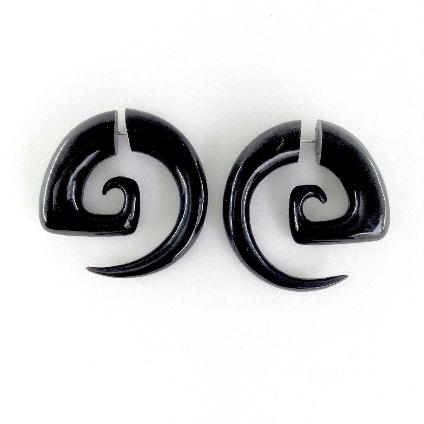 Fake Gauges :|: Garuda Spiral Talon. Tribal Earrings. Horn Jewelry. | Tribal Earrings