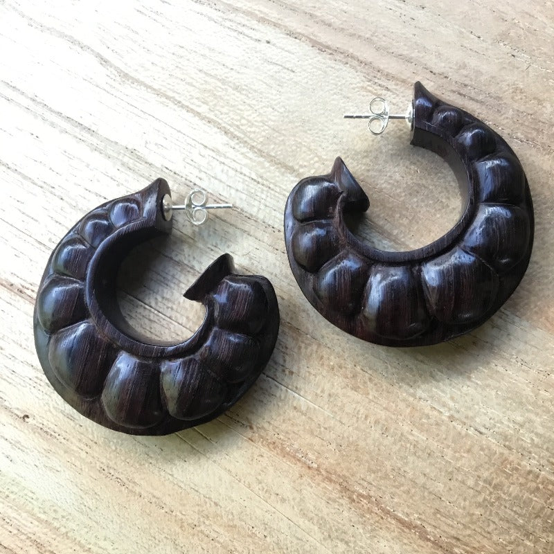 sculpted wood jewelry 