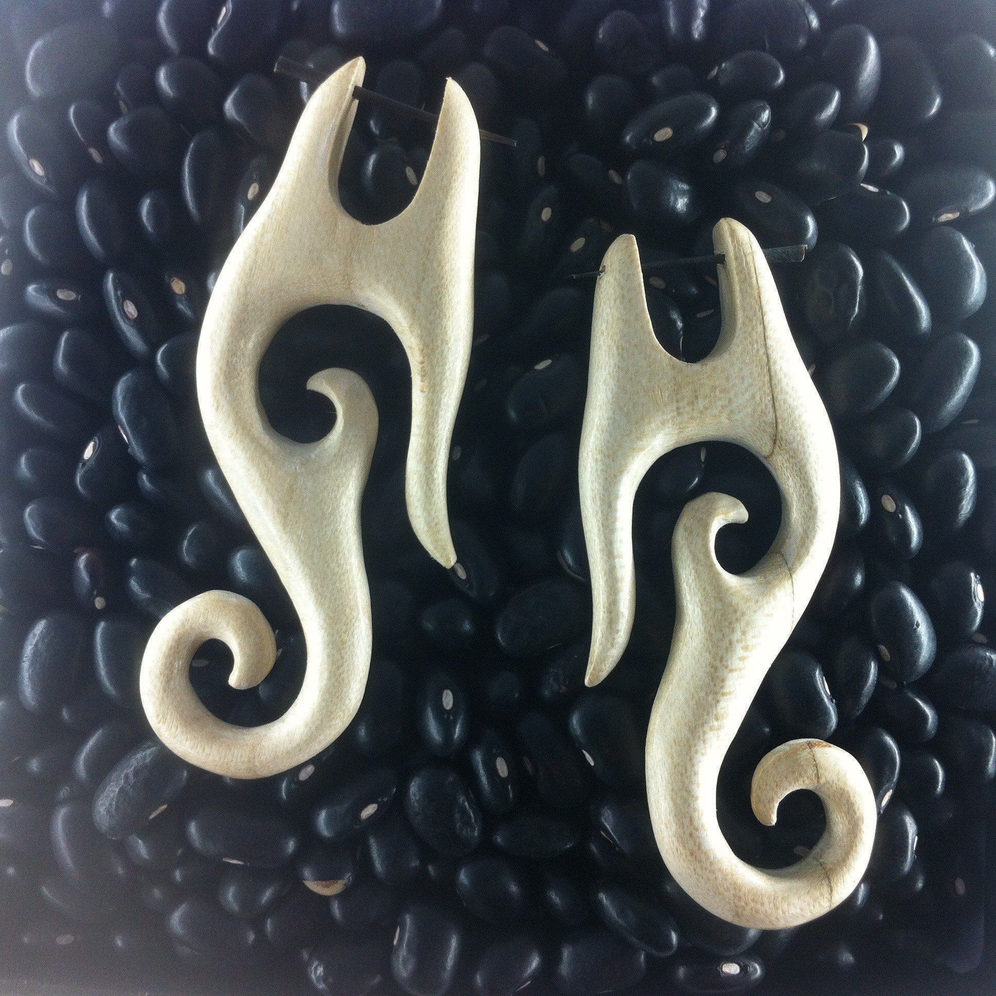 Tribal Jewelry :|: Drops. Golden Wood Earrings, spirals.