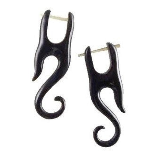 Carved Spiral Jewelry | Horn Jewelry :|: Hippie style Tribal Black Earrings, Horn.