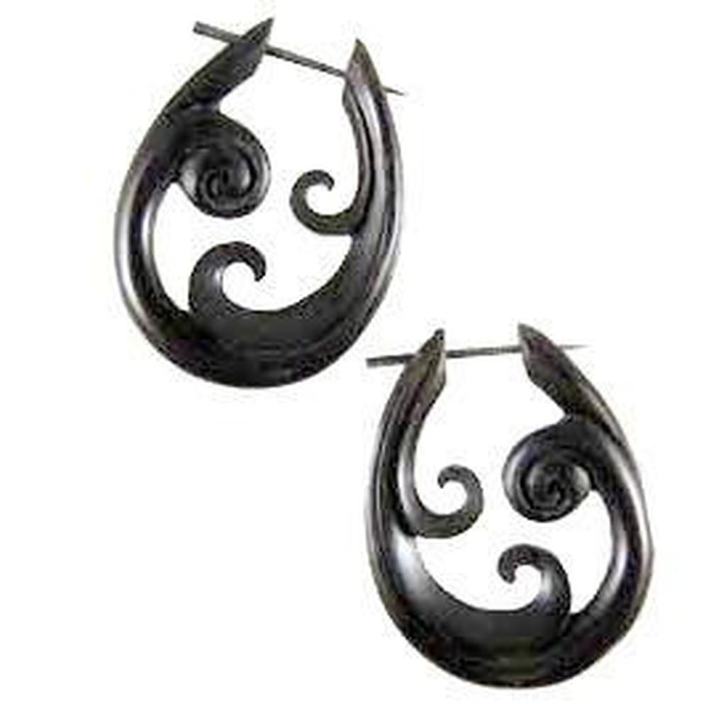 Natural Jewelry :|: Trilogy Spiral, black. Wooden Earrings. | Wooden Earrings