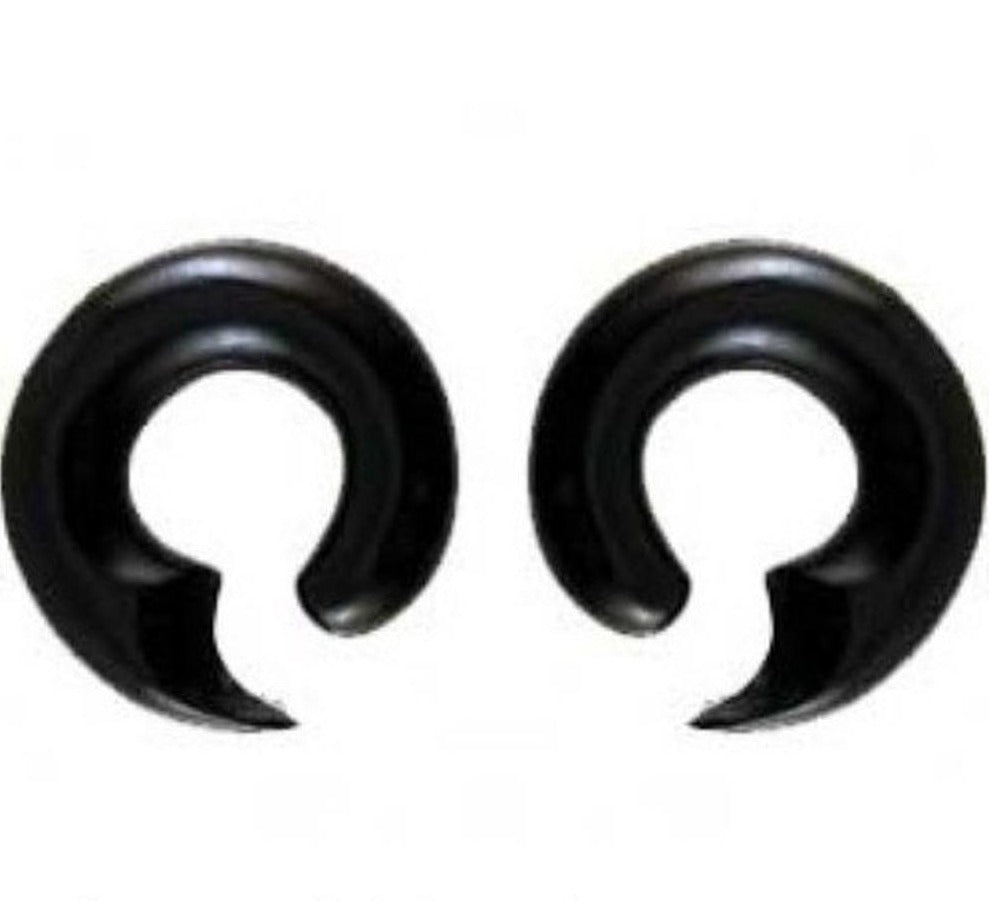 Organic Body Jewelry :|: Talon Hoop, black, horn. 00 Gauge Earrings | 00 Gauge Earrings