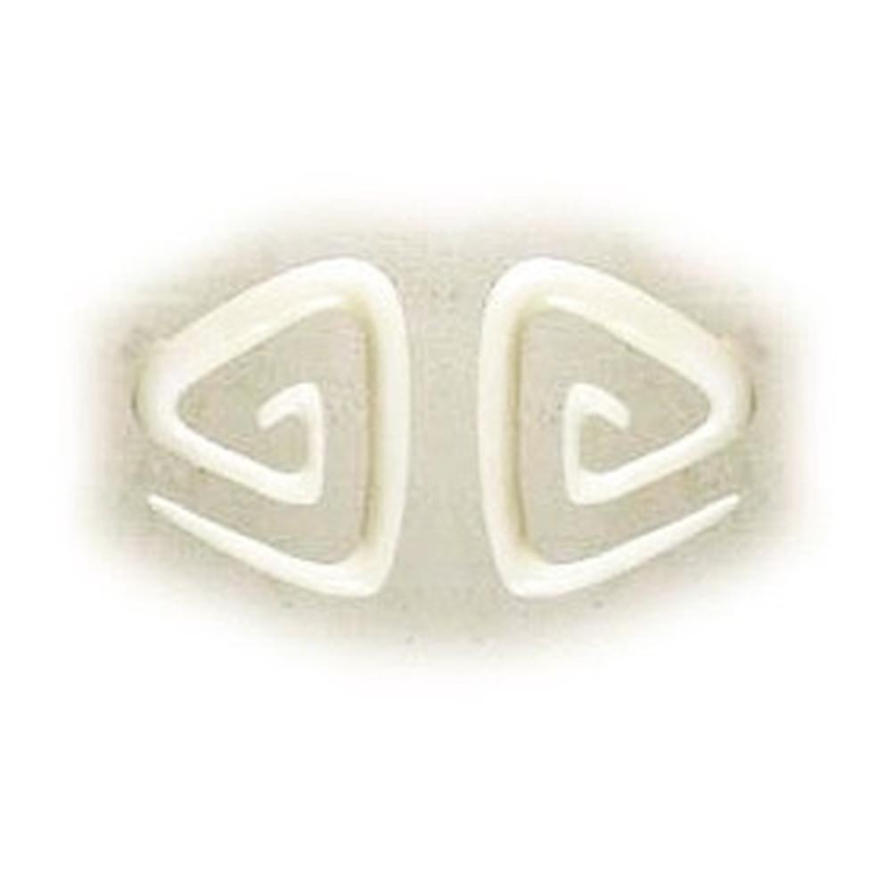 white body jewelry, earings. 6g, spiral.