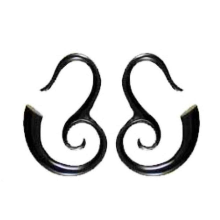 hook spiral 8 gauge earrings, black.