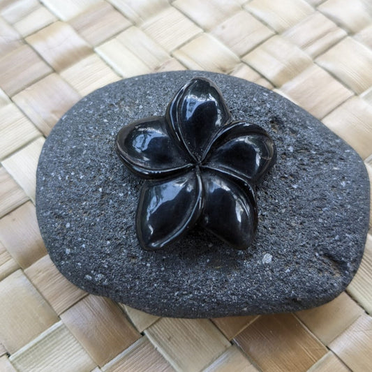 Hawaii flower necklace