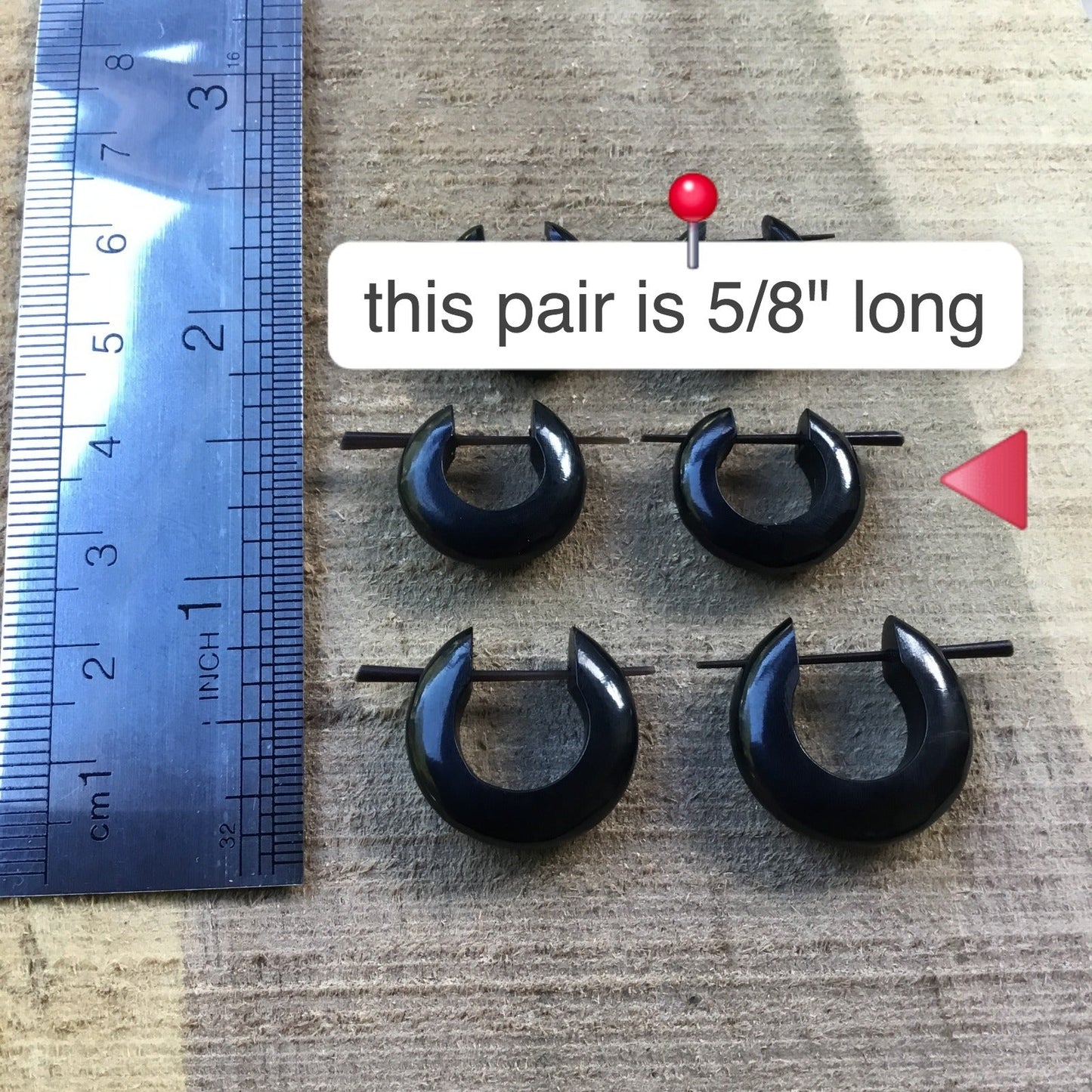 black hoop earrings sizes.