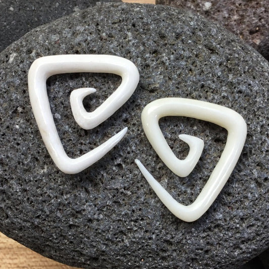 Triangle Earrings for stretched ears | Bone carving, body jewelry.