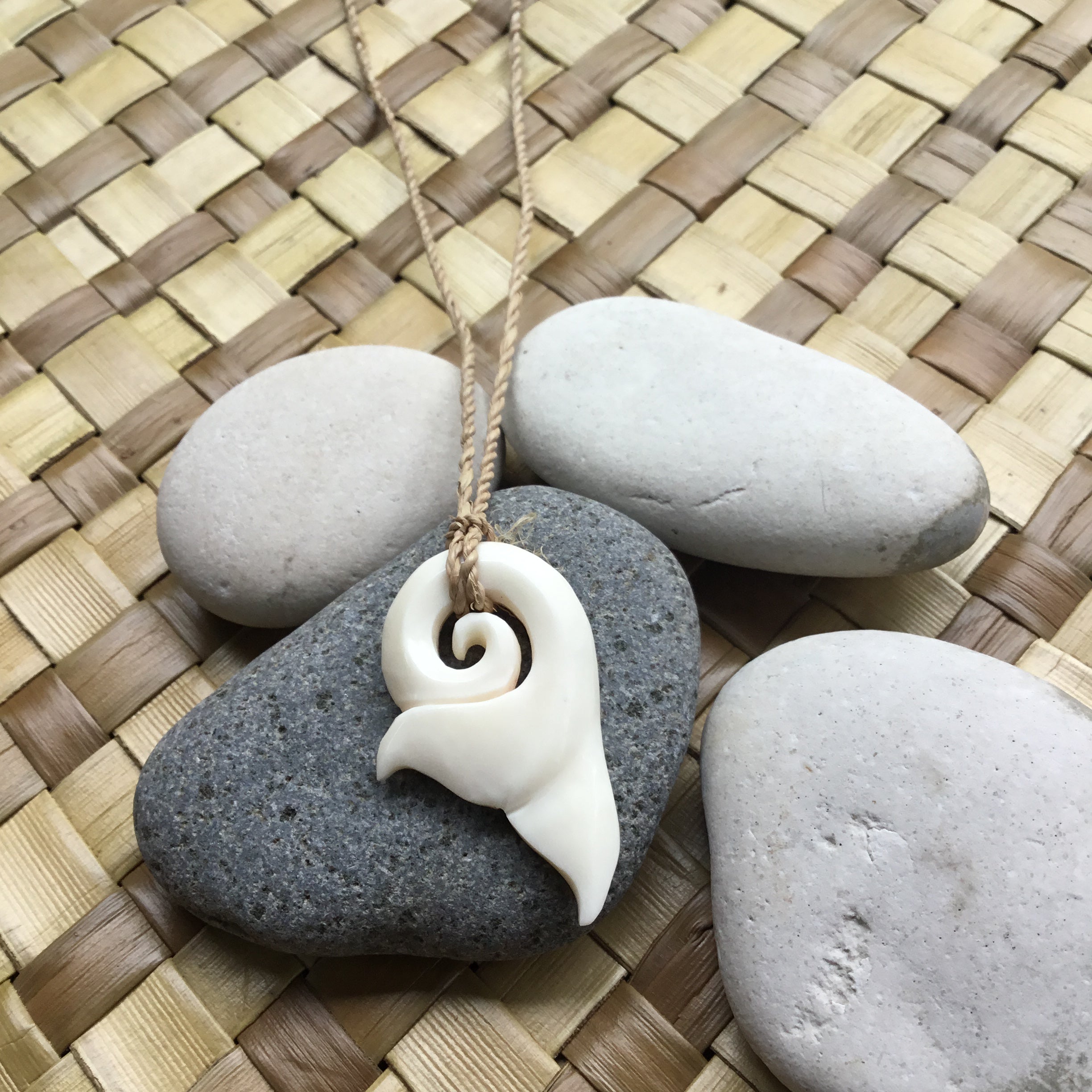 Lot - Maori artisan Pikorua carved bone and NZ Paua abalone infinity amulet pendant  necklace, 2 1/2