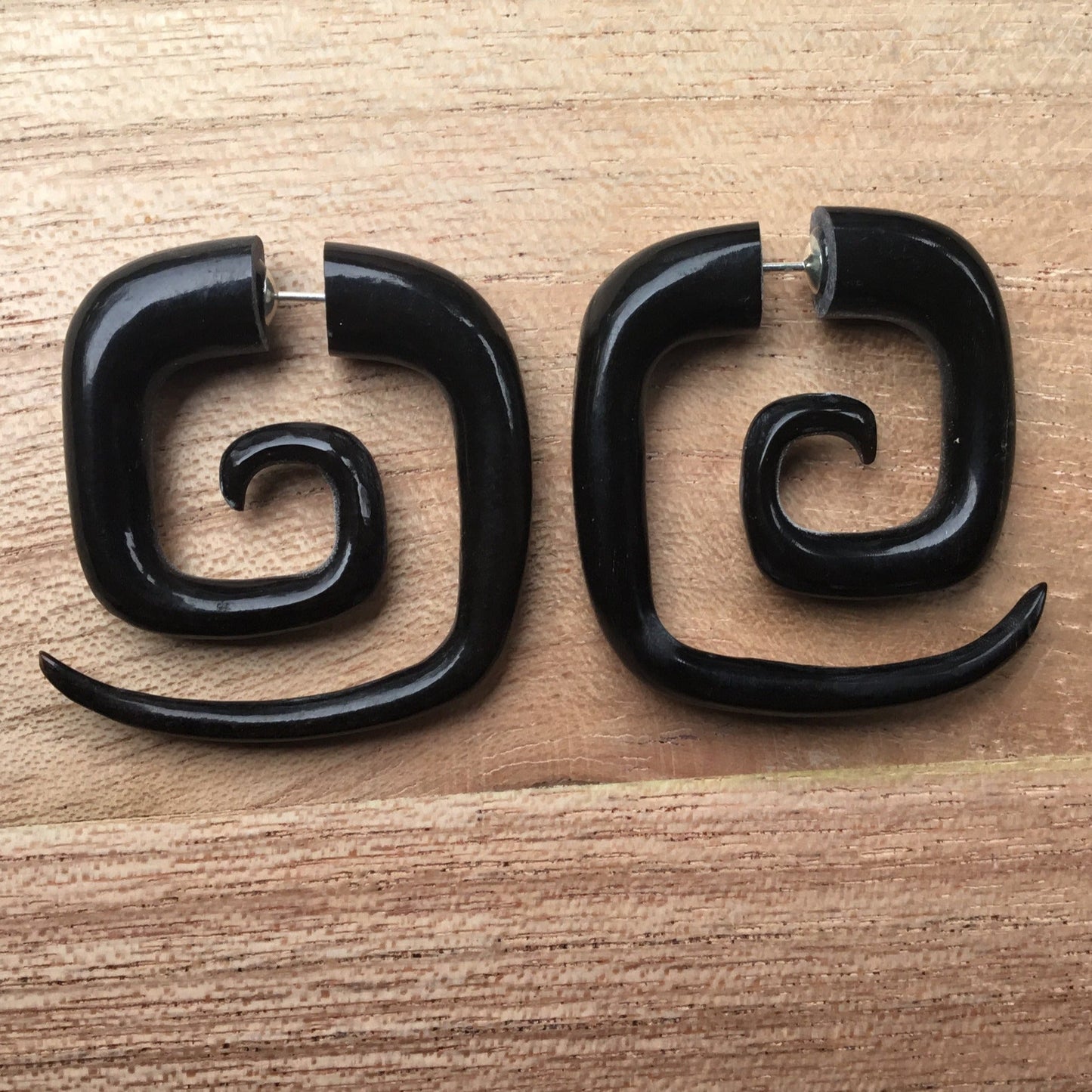 Square Island Spiral tribal earrings. Horn.