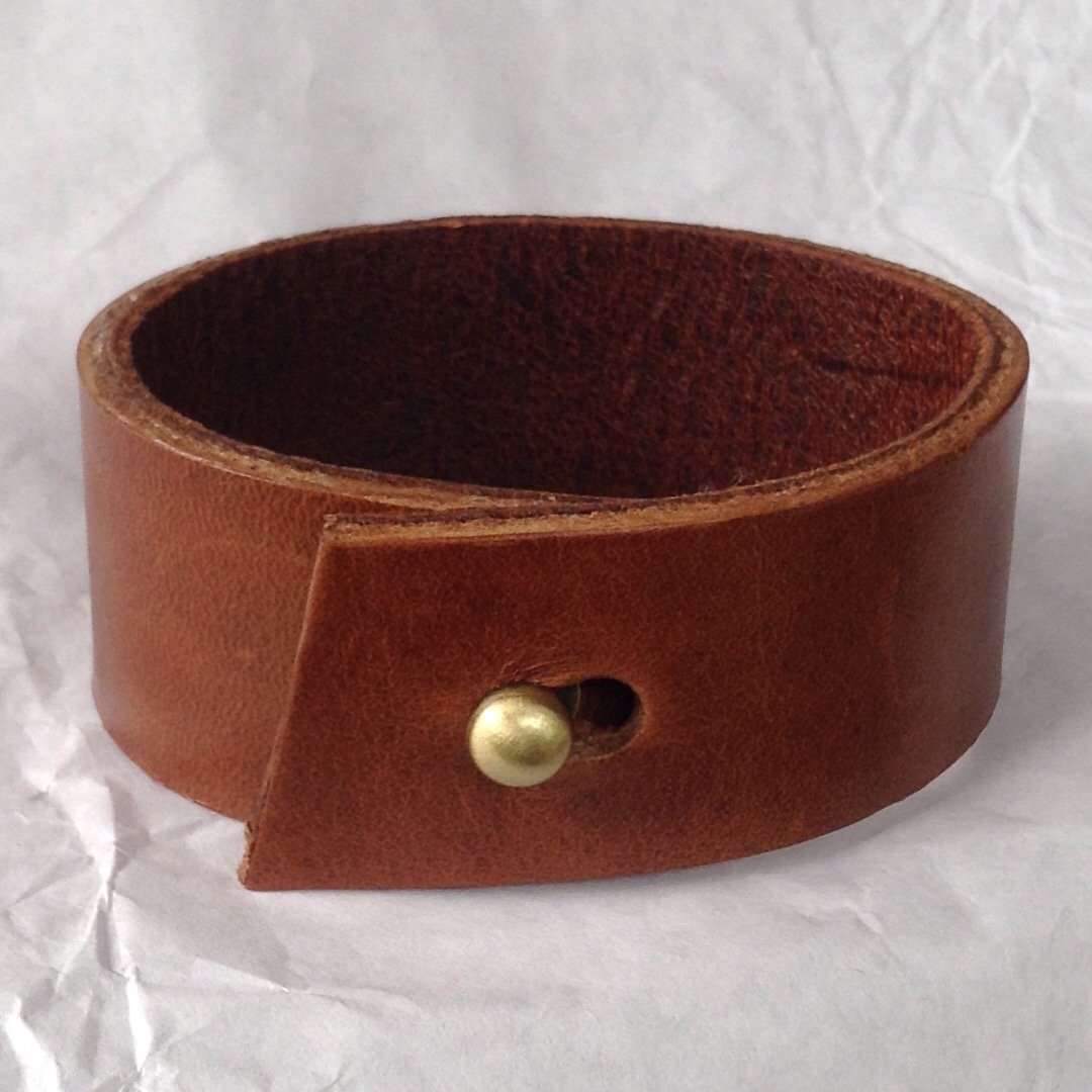 Caramel leather and oiled deerskin bracelet.