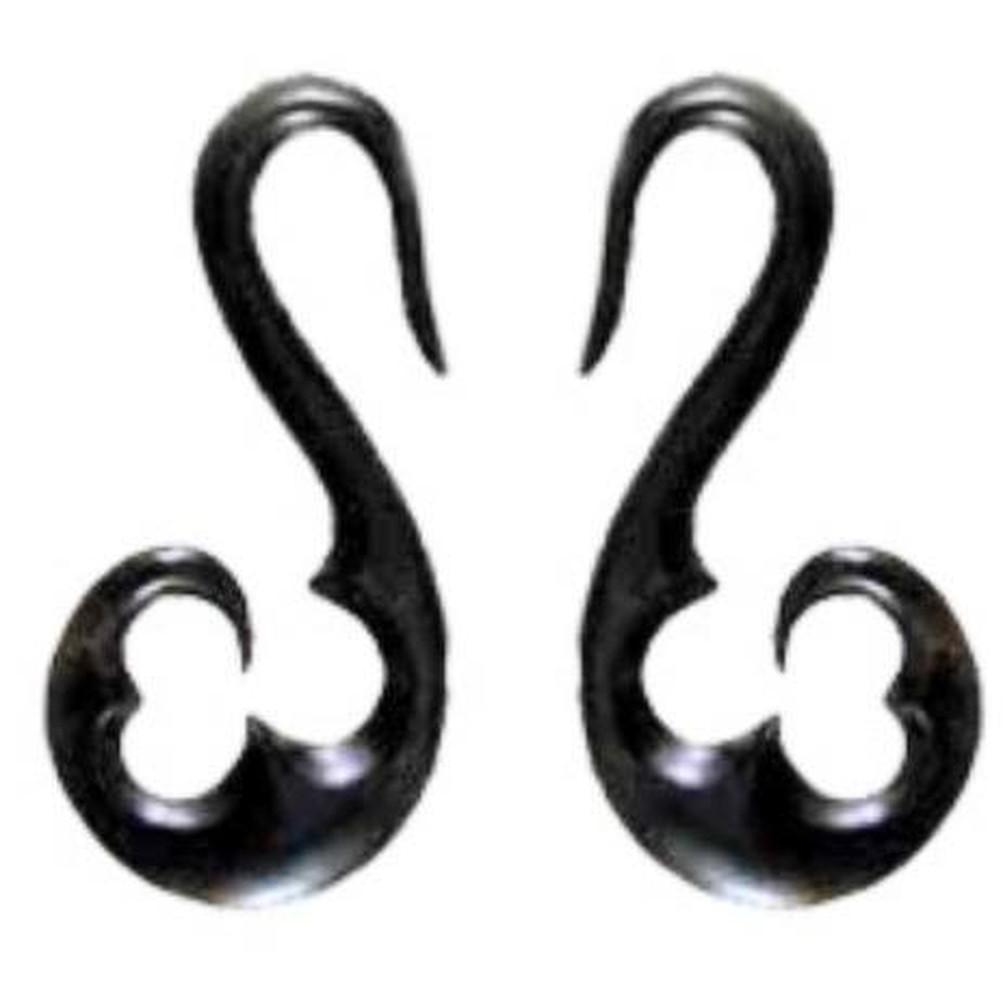 Organic Body Jewelry :|: French Hook, black. Horn 6 gauge piercing jewelry. | 6 Gauge Earrings