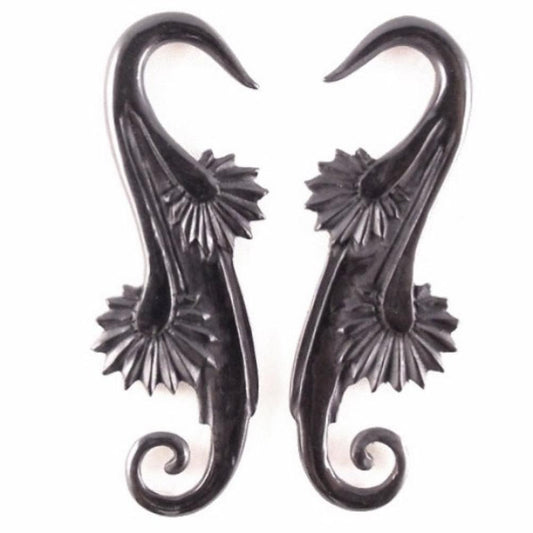 Carved Black Gauges | Body Jewelry :|: Willow. Horn 6g gauge earrings.