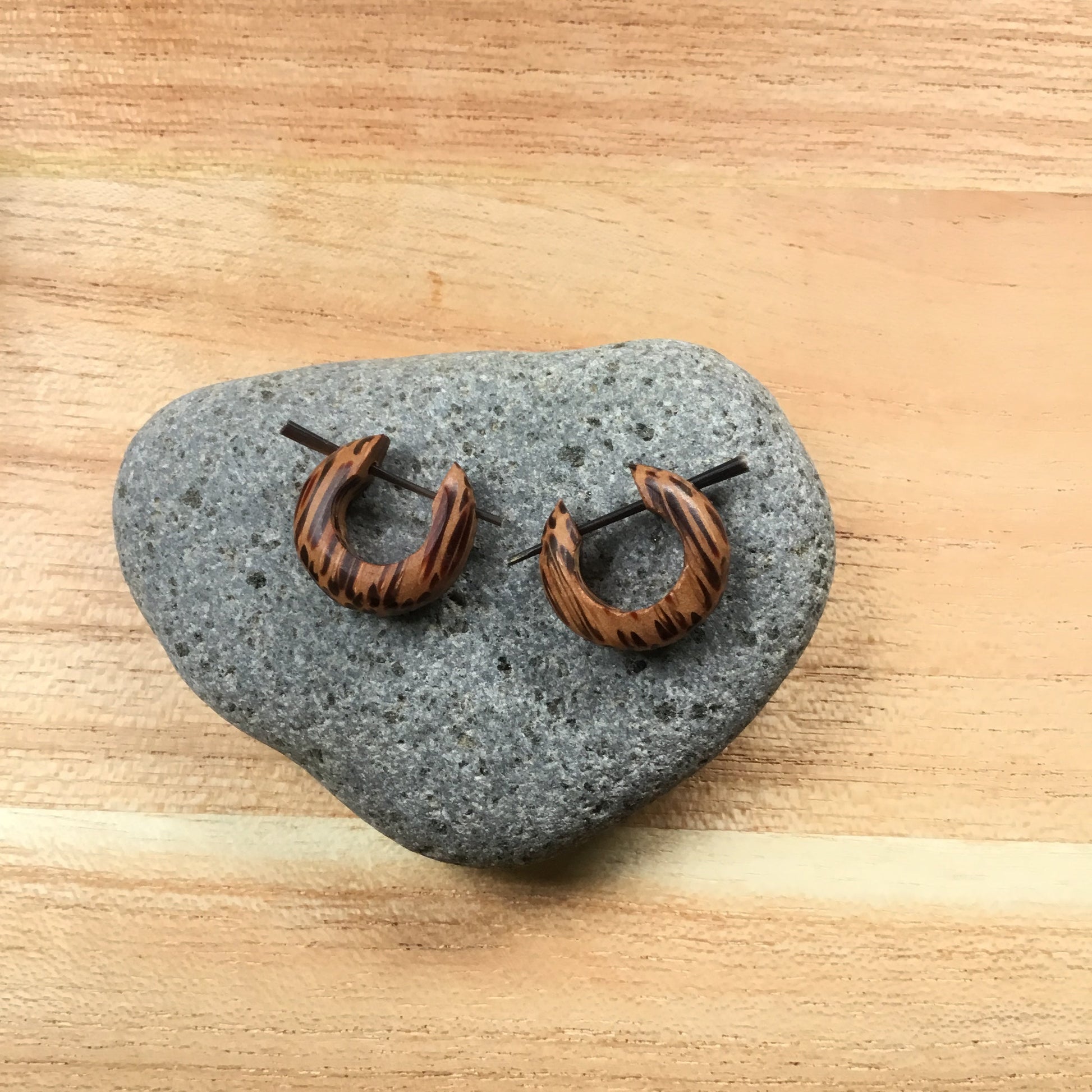 tiny wood hoop earrings.