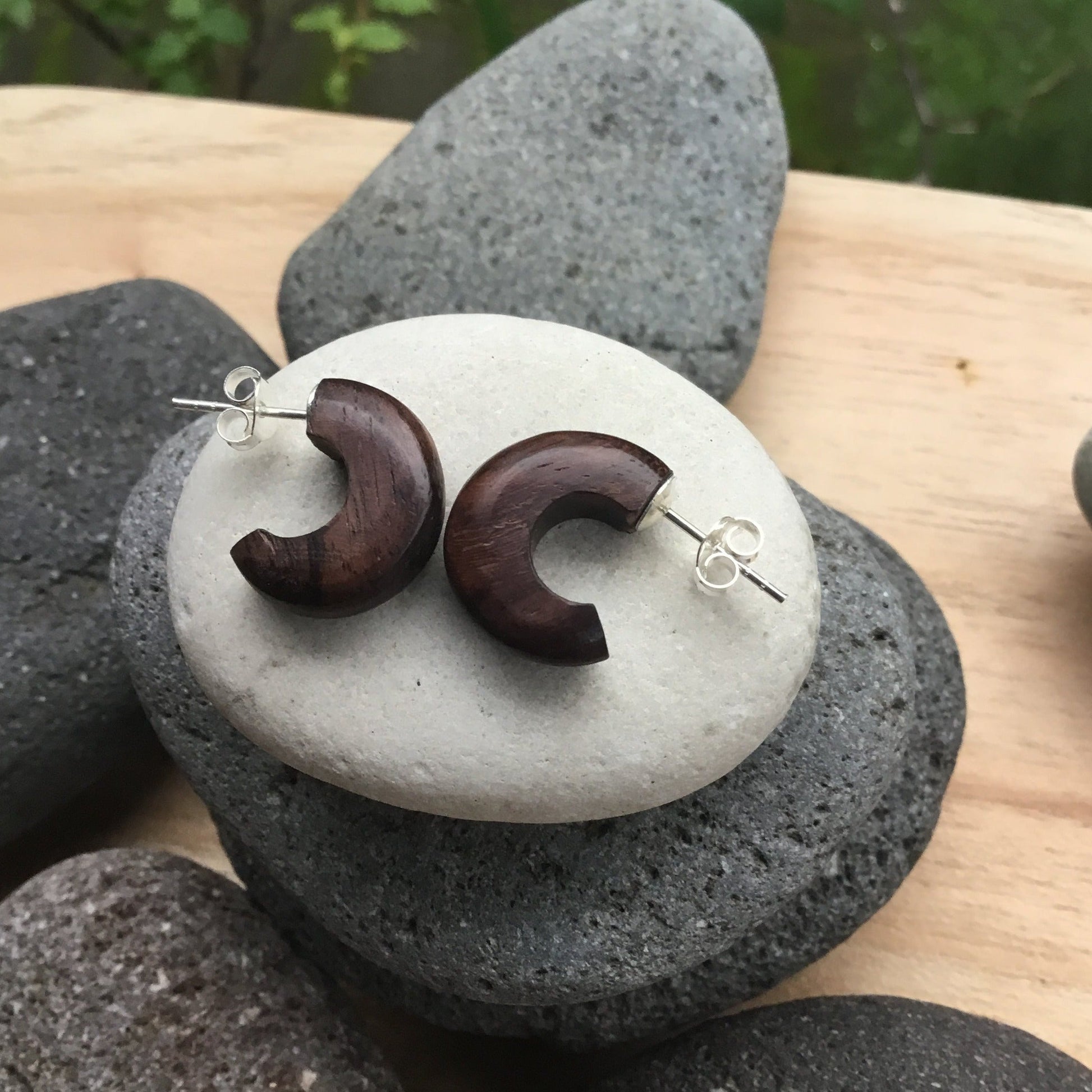 tiny wood hoop earrings.