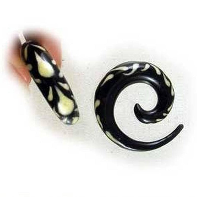 Organic Body Jewelry :|: Spiral. Horn with bone inlay 00g, Organic Body Jewelry. | 00 Gauge Earrings