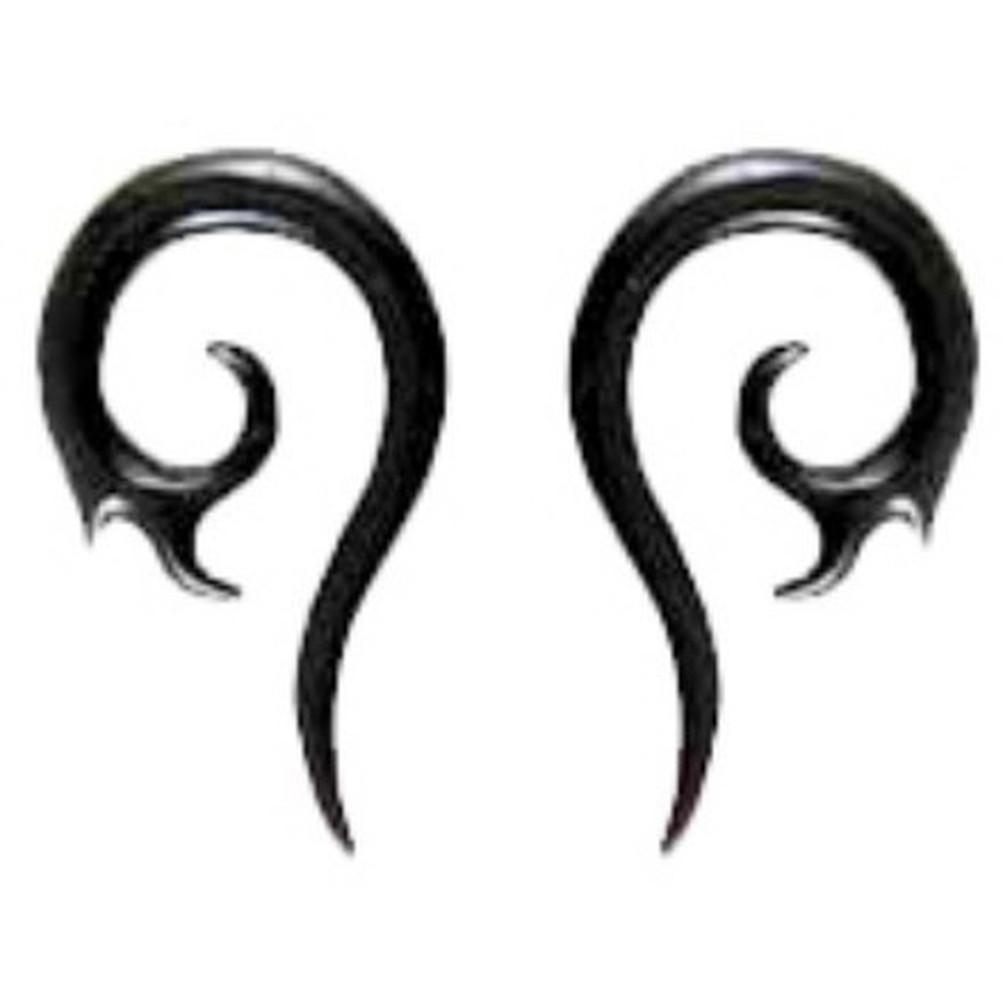 Natural Jewelry :|: Black swirl long tail spiral, 6 gauge earrings