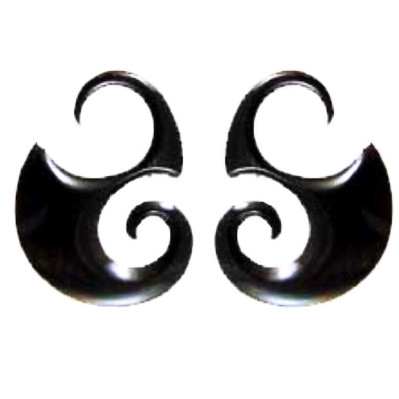 Gauge Earrings :|: Borneo Curve. Horn 10g gauge earrings.