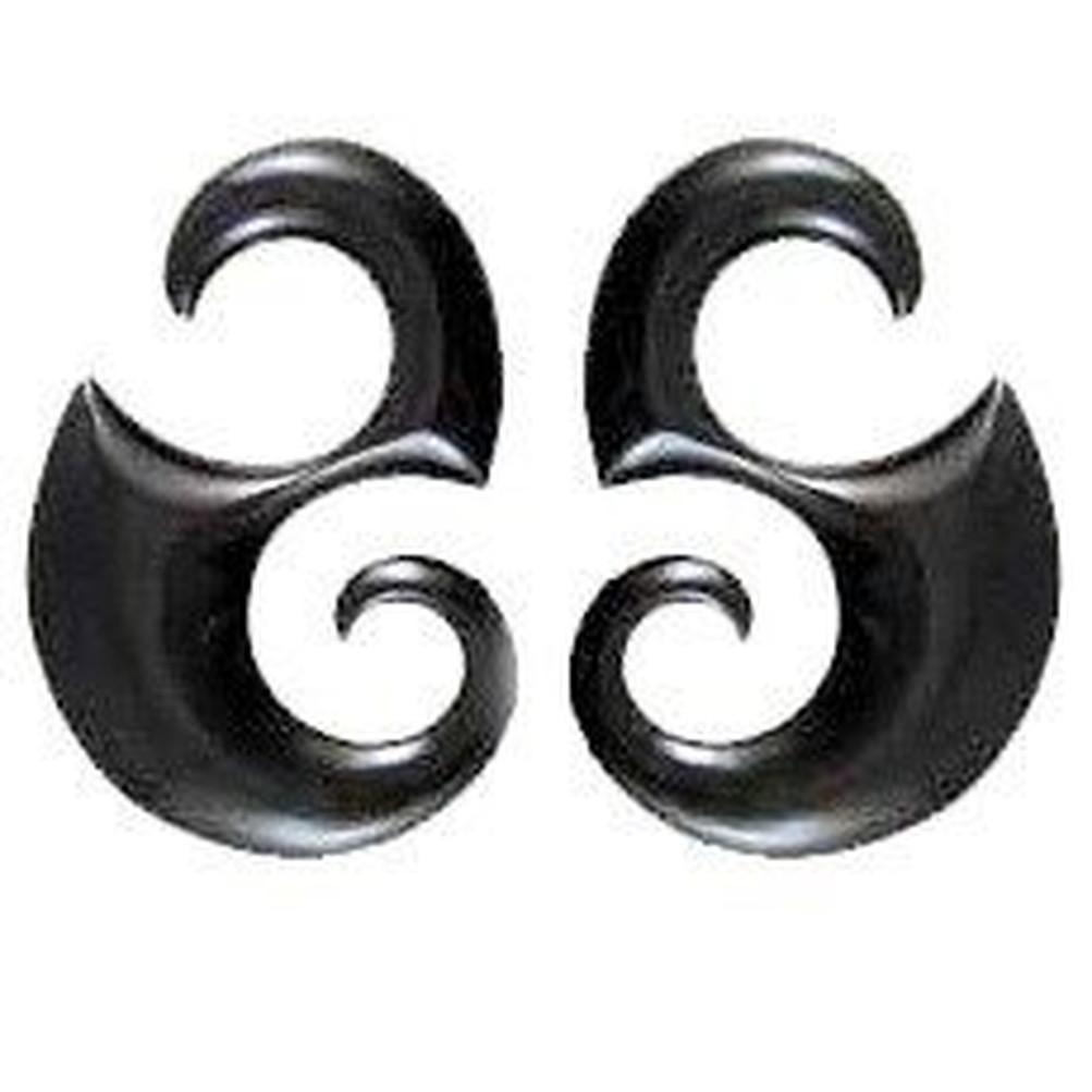 Black Body Jewelry :|: Borneo Curve. Horn 2g, Organic Body Jewelry. | 2 Gauge Earrings