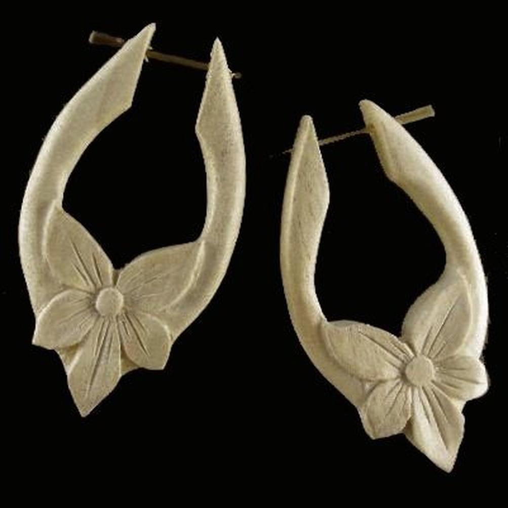 Natural Jewelry :|: Star Flower. Wooden Earrings.
